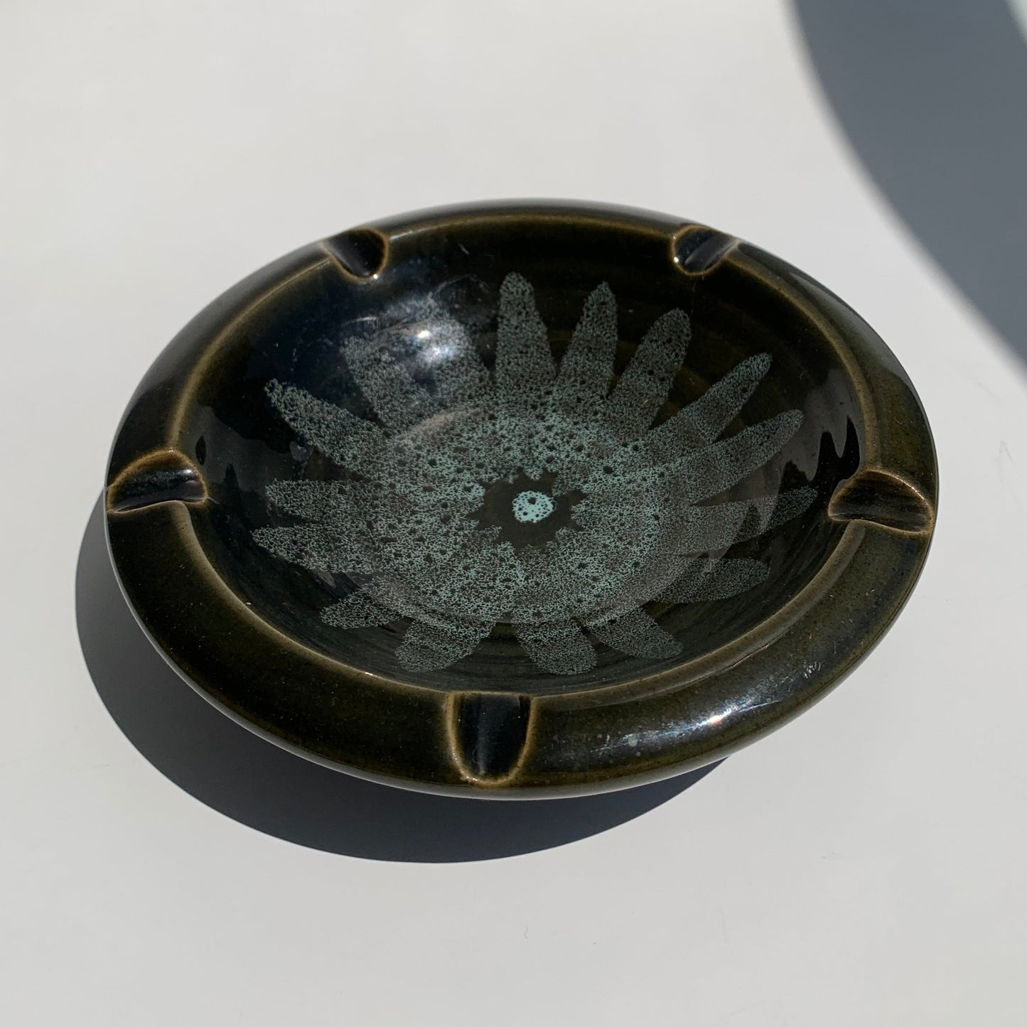 Cinzeiro Lotus Pottery