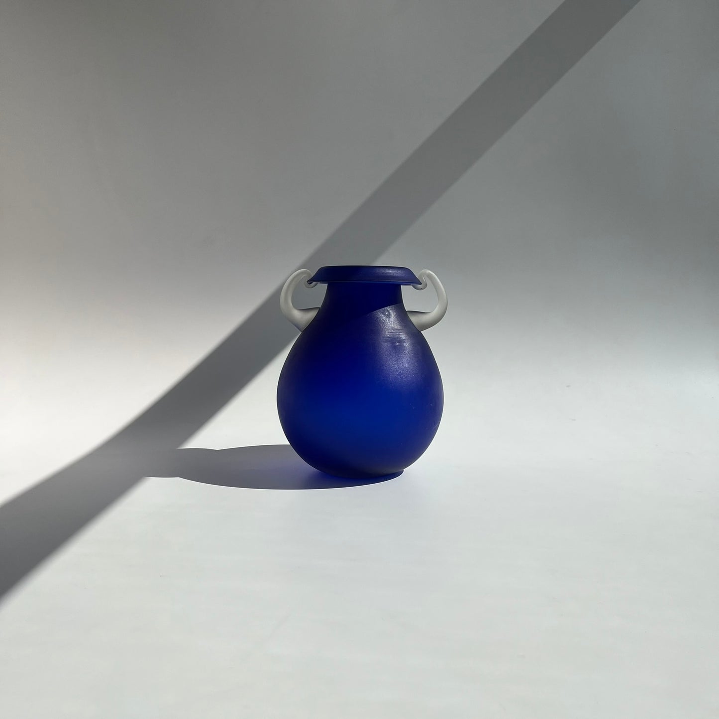 Vaso Anfôra Azul Klein