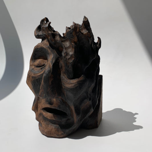 Escultura Cabeça Fogo