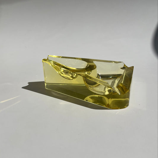 Cinzeiro Triangular Tcheco