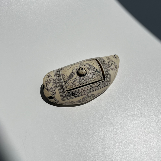 Dente Faux Scrimshaw