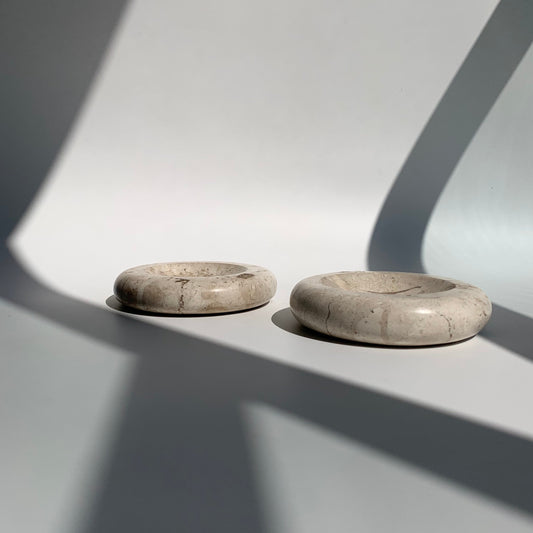 Cinzeiro em Mármore