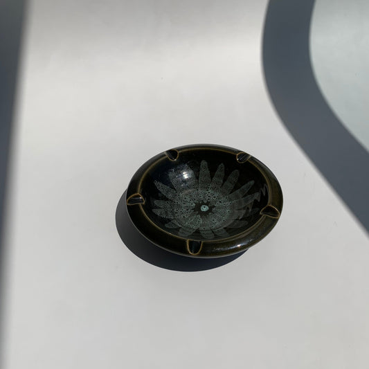 Cinzeiro Lotus Pottery