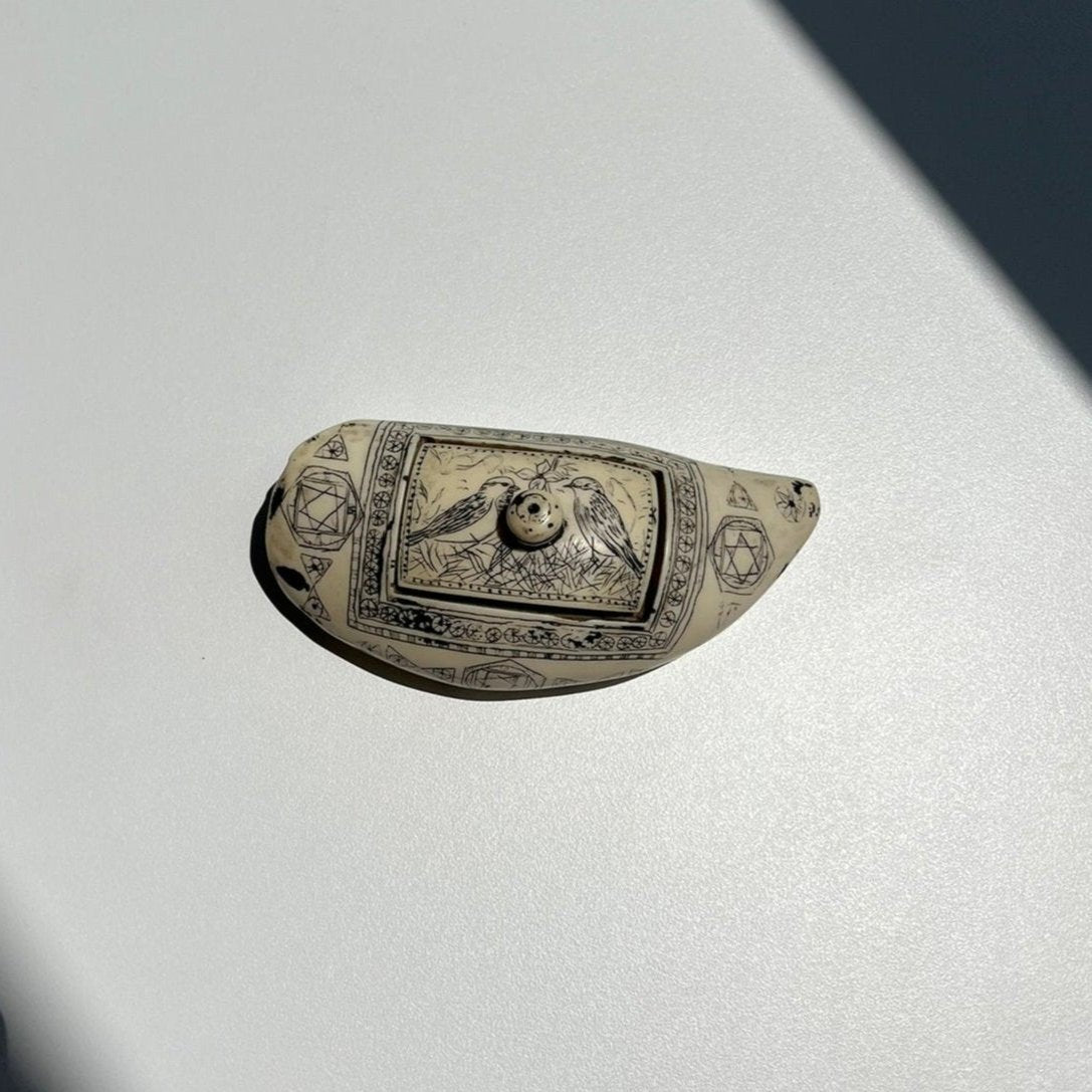 Dente Faux Scrimshaw